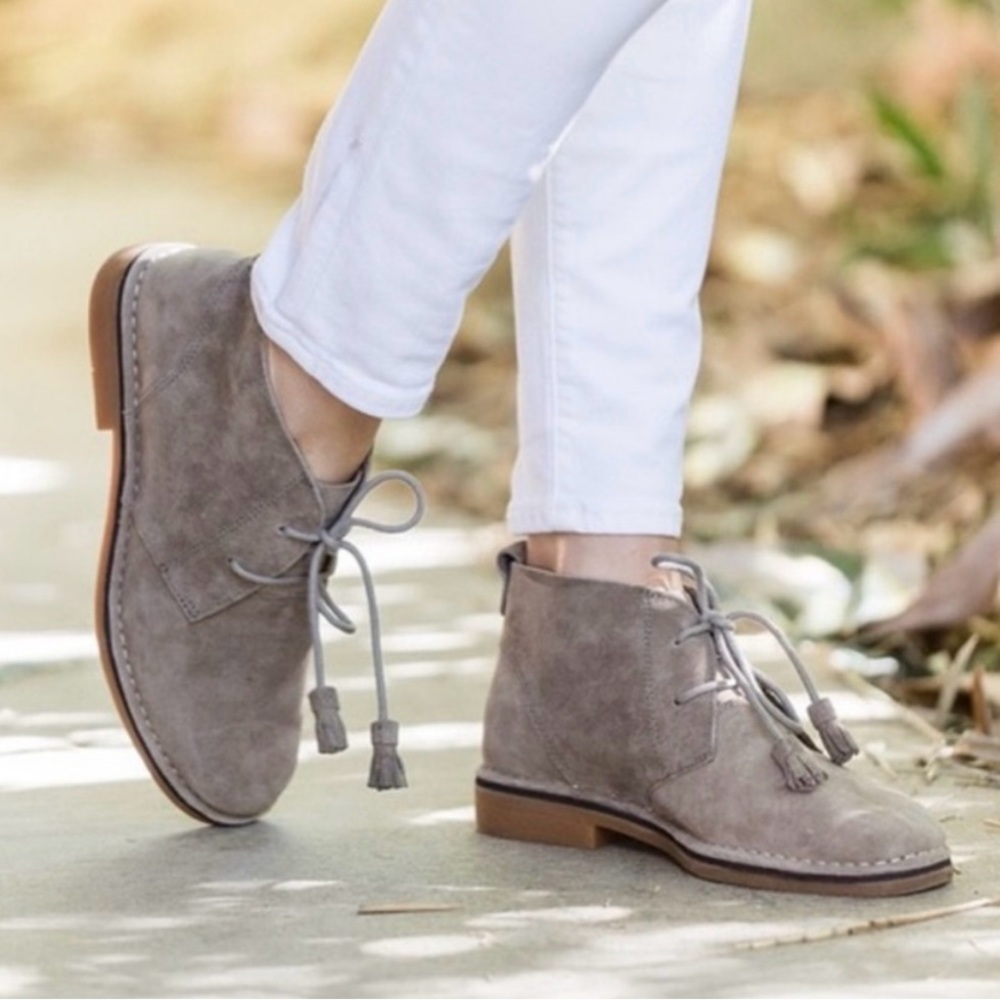 Hush puppy Gray Suede Women's Ankle Boots